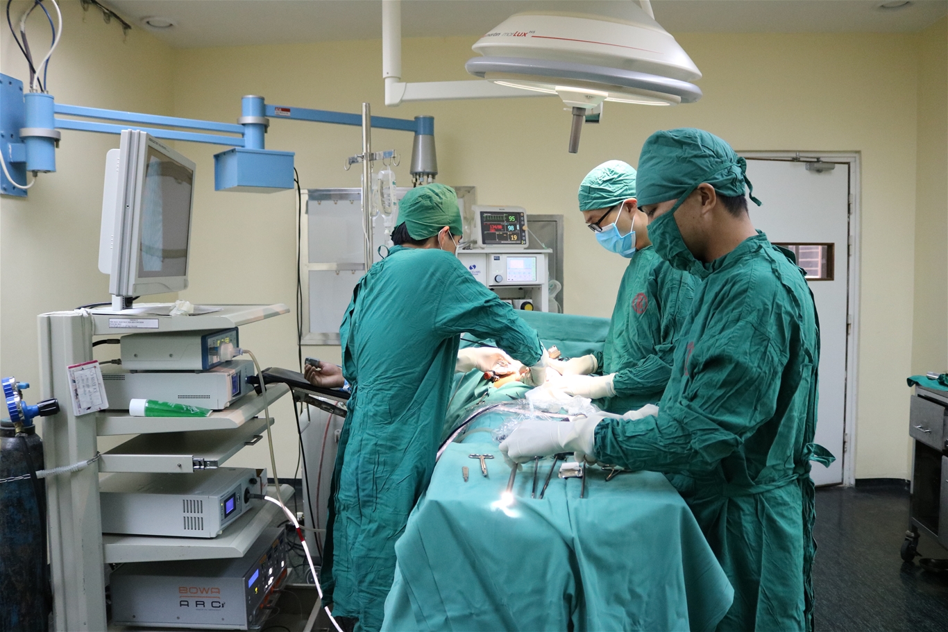 Điều trị cắt sỏi túi mật bằng phương pháp mổ nội soi