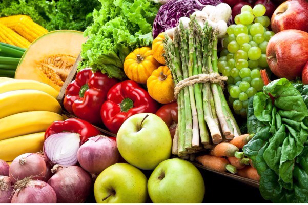 Rau củ và trái cây là thực phẩm người trào ngược dạ dày nên bổ sung