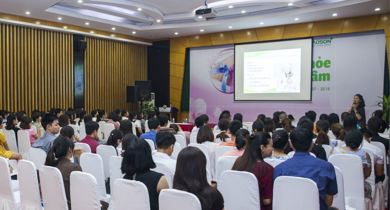 Hơn 100 mẹ bầu rộn ràng tham gia hội thảo “Thai kỳ khỏe – Mẹ an tâm”