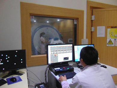 Hành trình tìm con của bà mẹ bị u xơ tử cung