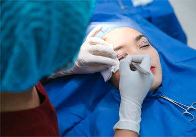 Khoa  Phẫu thuật  - Tạo hình thẩm mỹ