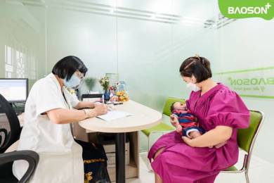 Trẻ 2 tháng bị tiêu chảy nhiễm khuẩn - Ba mẹ chớ chủ quan