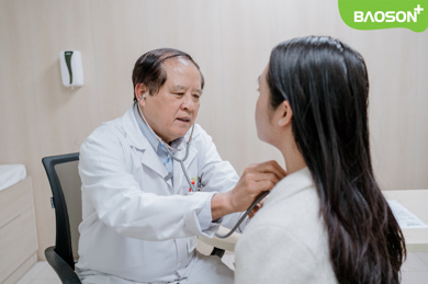 Phụ nữ có tỷ lệ mắc u tuyến giáp cao hơn nam giới: Đâu là lý do?