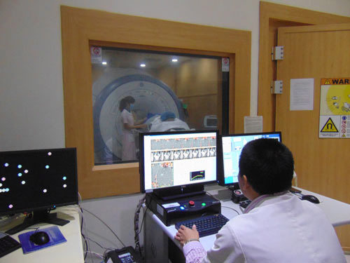 Hành trình tìm con của bà mẹ bị u xơ tử cung