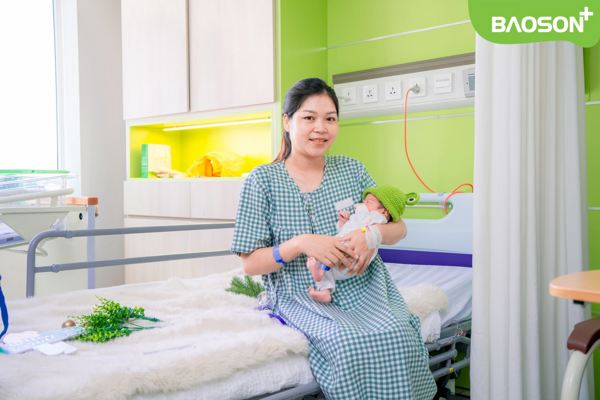Sản phụ F0 ở tuần 37 và cuộc mổ cấp cứu trong đêm giữa tâm dịch