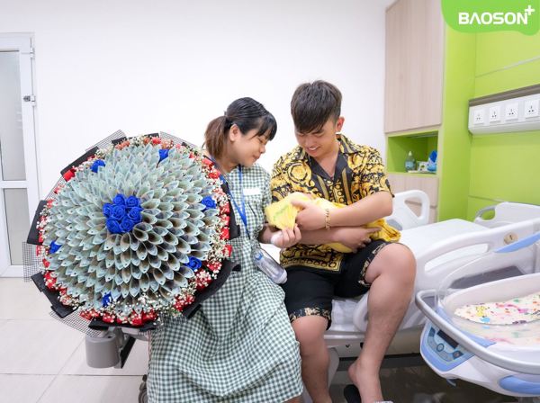 Đại tiệc tháng 8: Sinh trọn gói từ 11 triệu - Mua 01 tặng 10