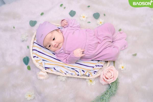 Chuyện sinh thường với “cú twist ngoạn mục” vào phút chót của mẹ trẻ 9x