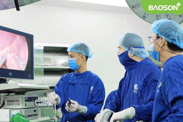 Chẩn đoán đúng bệnh, cứu sống bệnh nhi 11 tuổi suốt 5 năm chỉ ăn để... nôn