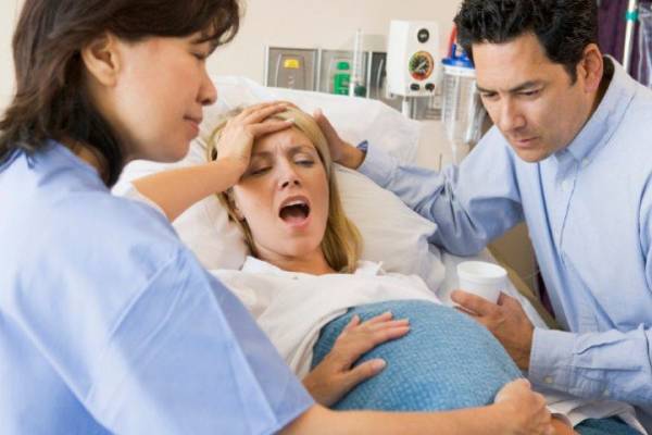 Thở và rặn đẻ đúng cách: Hành trình đi sinh không còn là nỗi ám ảnh 