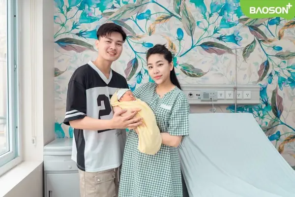 Siêu ưu đãi tháng 6: Sinh trọn gói giảm 40% - Miễn phí combo 5 quyền lợi ngoài gói